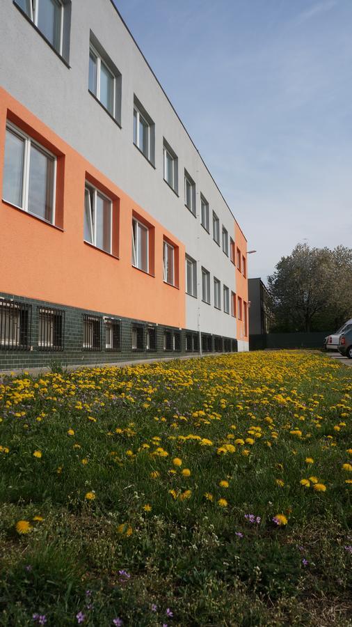 Ubytovací areál Rouchovany Exterior foto